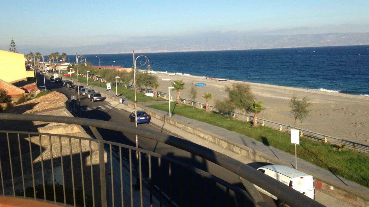 Апартаменти Casa Carmelo Ніцца-ді-Сіцілія Екстер'єр фото
